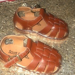 Baby boy leather sandals ✨🐝